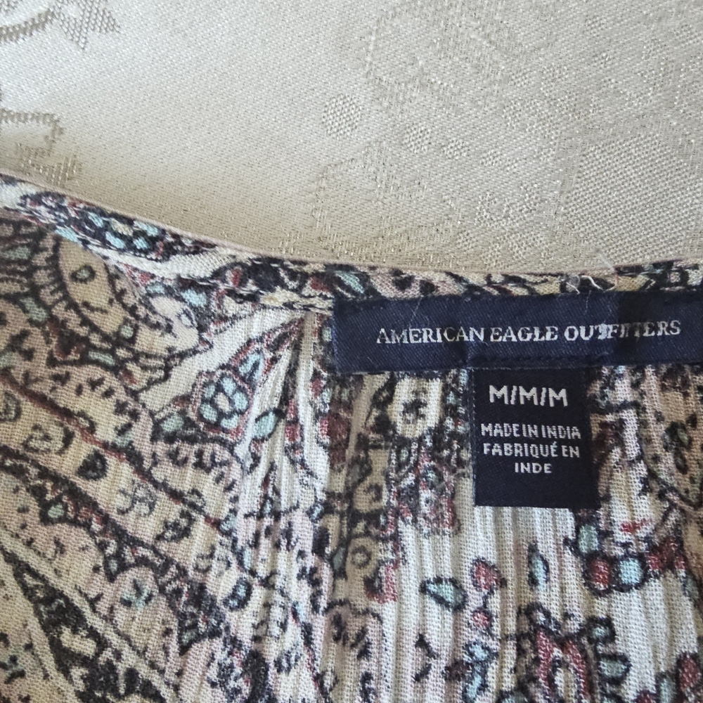 American Eagle Outfitters Floral Paisley Peasant Blouse in Mauve, Blue, Cream - Picture 7 of 12